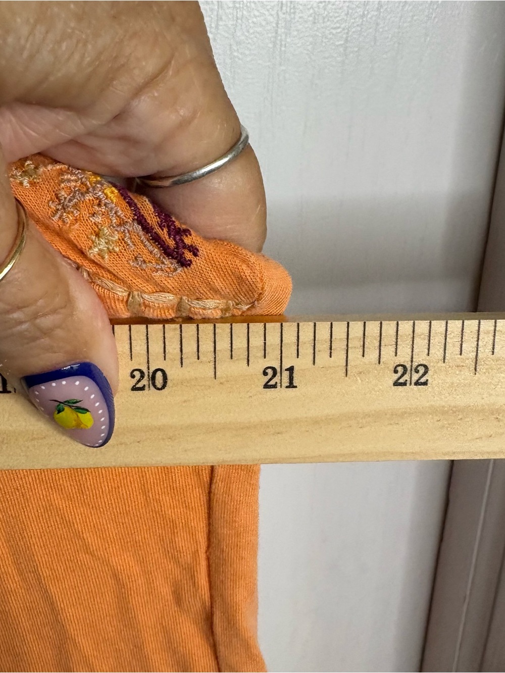 Sundance Sz M Paisley Embroidered Cotton Knit T-Shirt Short Sleeve Boho Festival - Picture 8 of 9